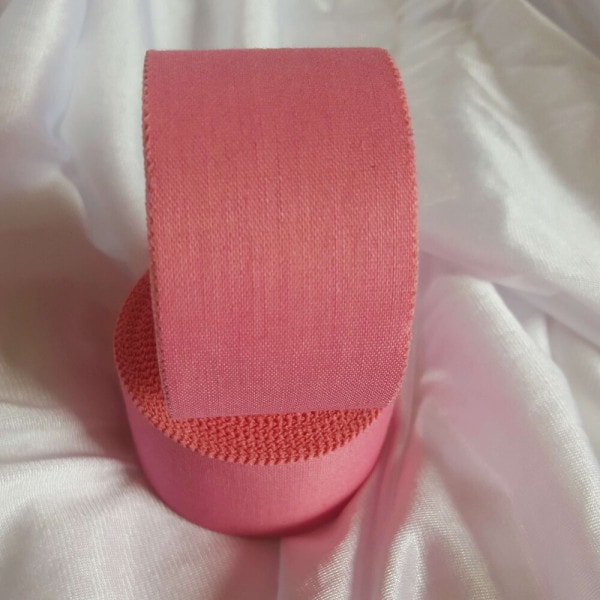 rosa pink tape trapez luftakrobatik.jpg